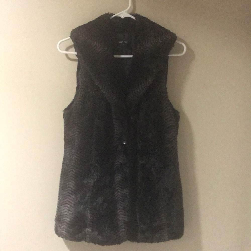 ❄️Gorgeous Alfani Faux-Fur‎ Vest❄️